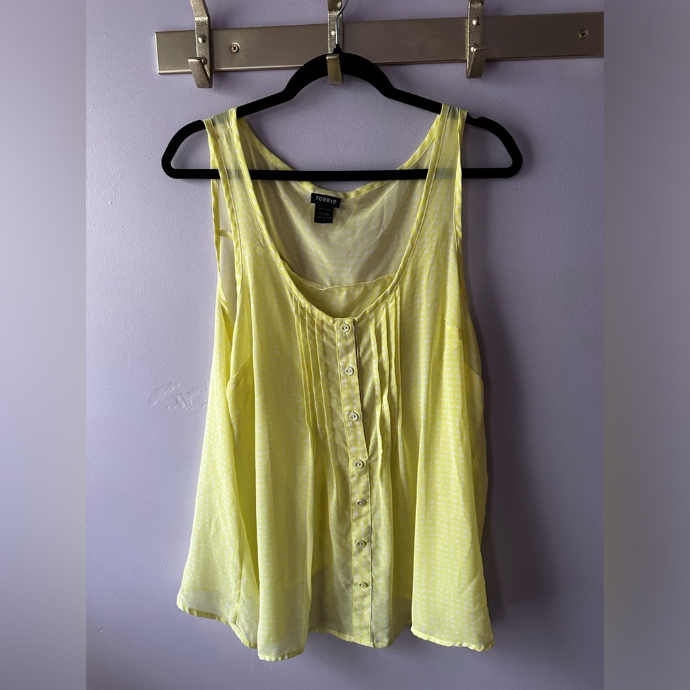 Torrid Yellow Polka Dot Sleeveless Top Size 1X